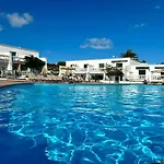 Florencia With Pool Wifi In Puerto Del Carmen, Lanzarote Tías