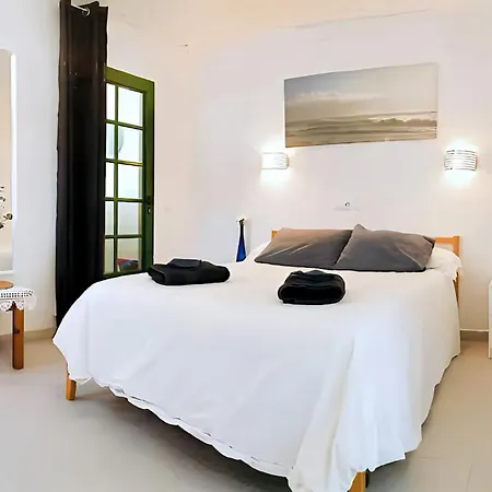 Florencia With Pool Wifi In Puerto Del Carmen, Lanzarote *