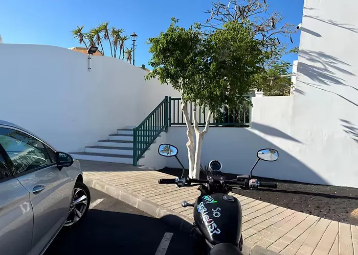 Apartman Florencia With Pool Wifi In Puerto Del Carmen, Lanzarote Tías